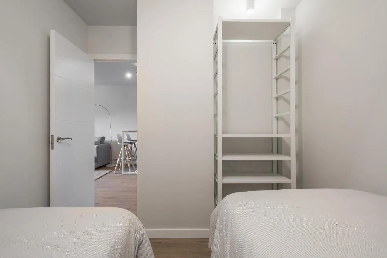 Lua Apartment Vielha 0*,